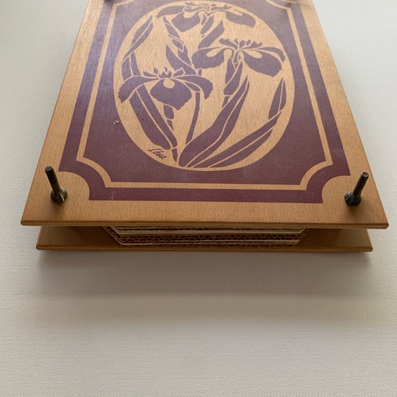 Vintage Lena Plant Press - Picture 4 of 7